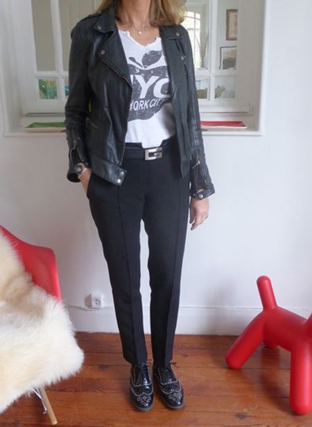 Perfecto et pantalon noir - Look Femmes débordées