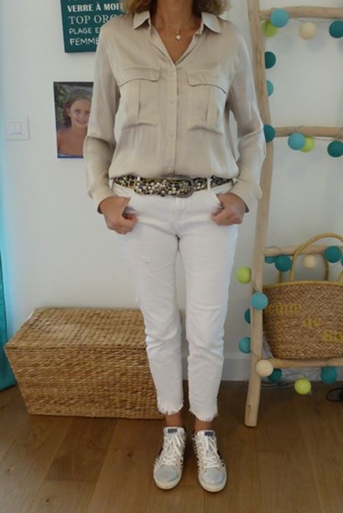 Slim blanc et baskets léopard- look Femmes Débordées
