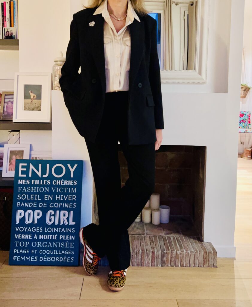 Tailleur - Look Femmes Débordées