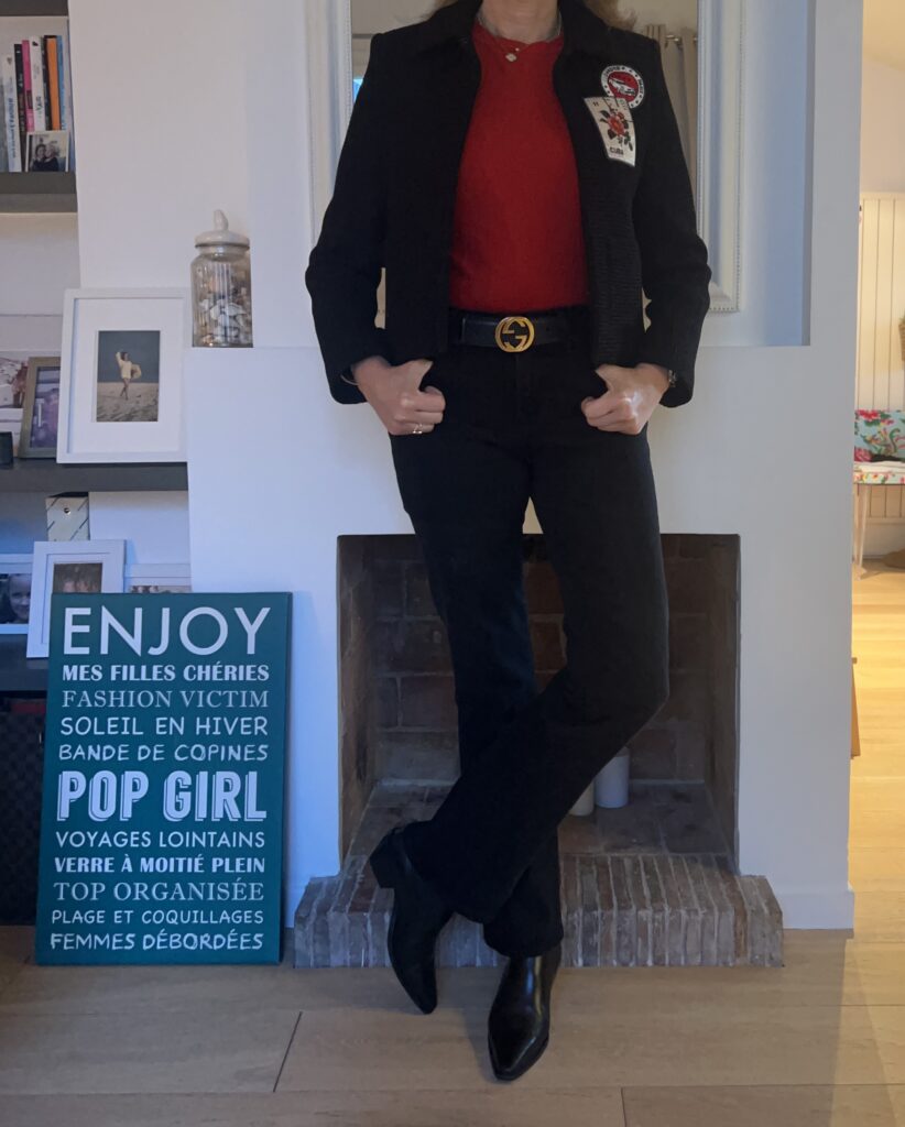 Rouge et noir - Look femmes Débordées