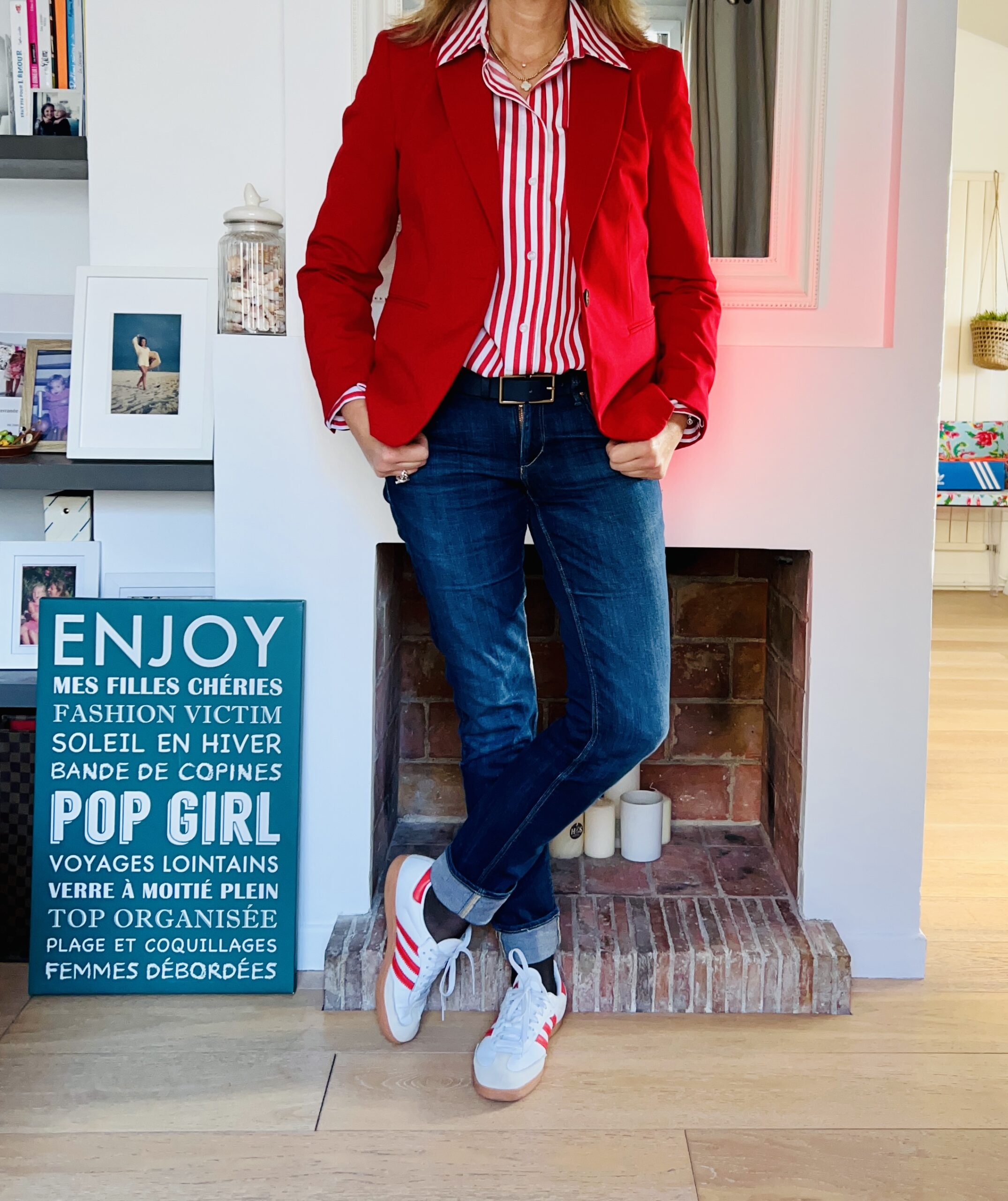 Touch of red - look Femmes Débordées