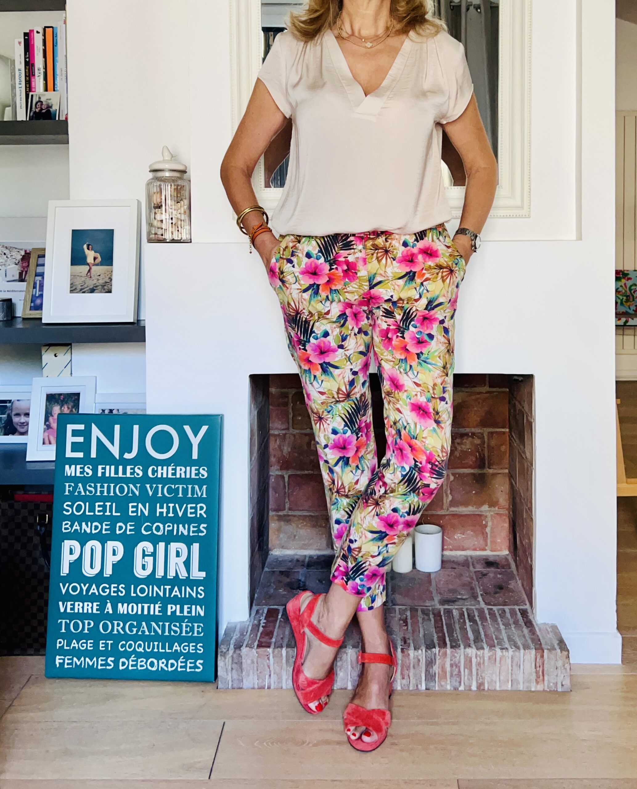 pantalon fleurs tropicales - look femmes debordees