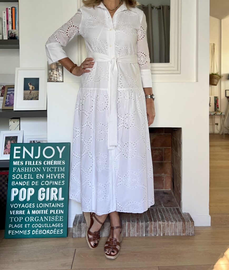 robe blanche - look Femmes débordées
