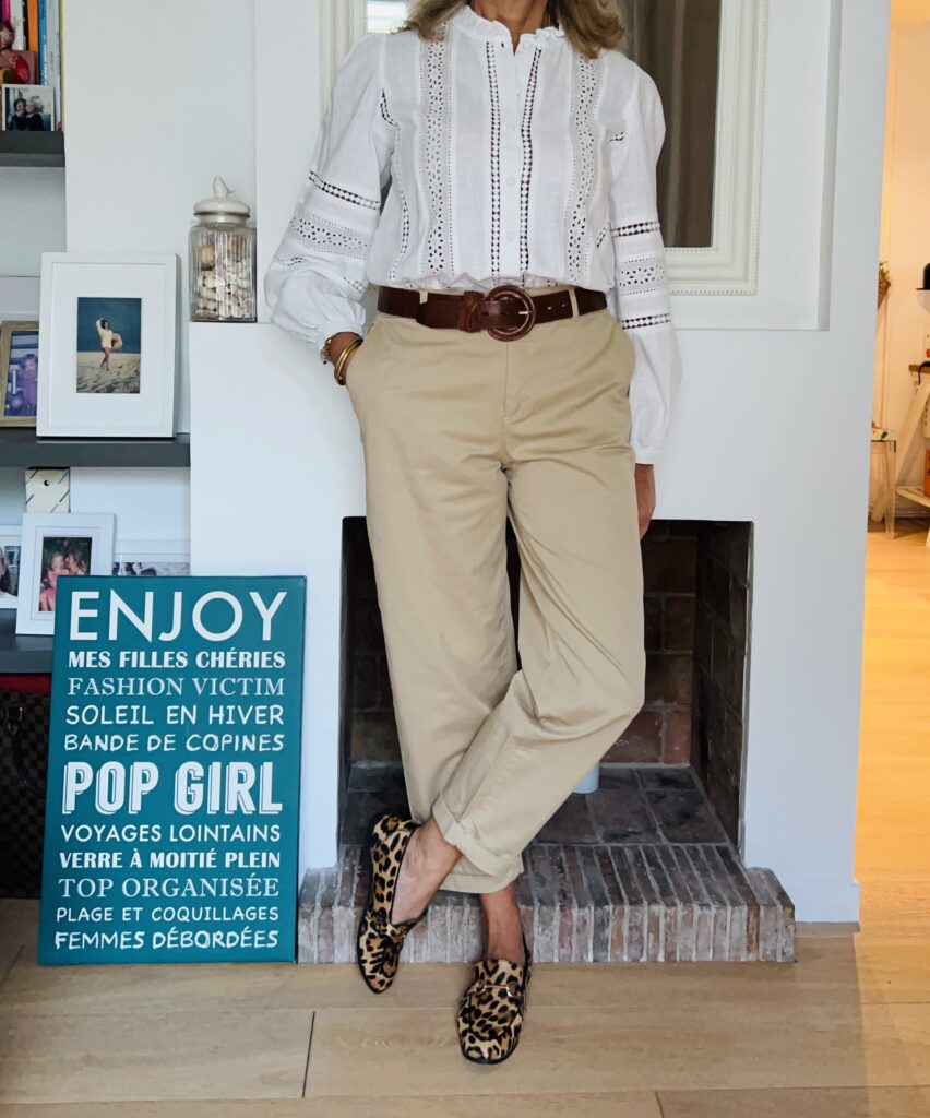 blouse bohème et mocassins léopard - look femmes débordées