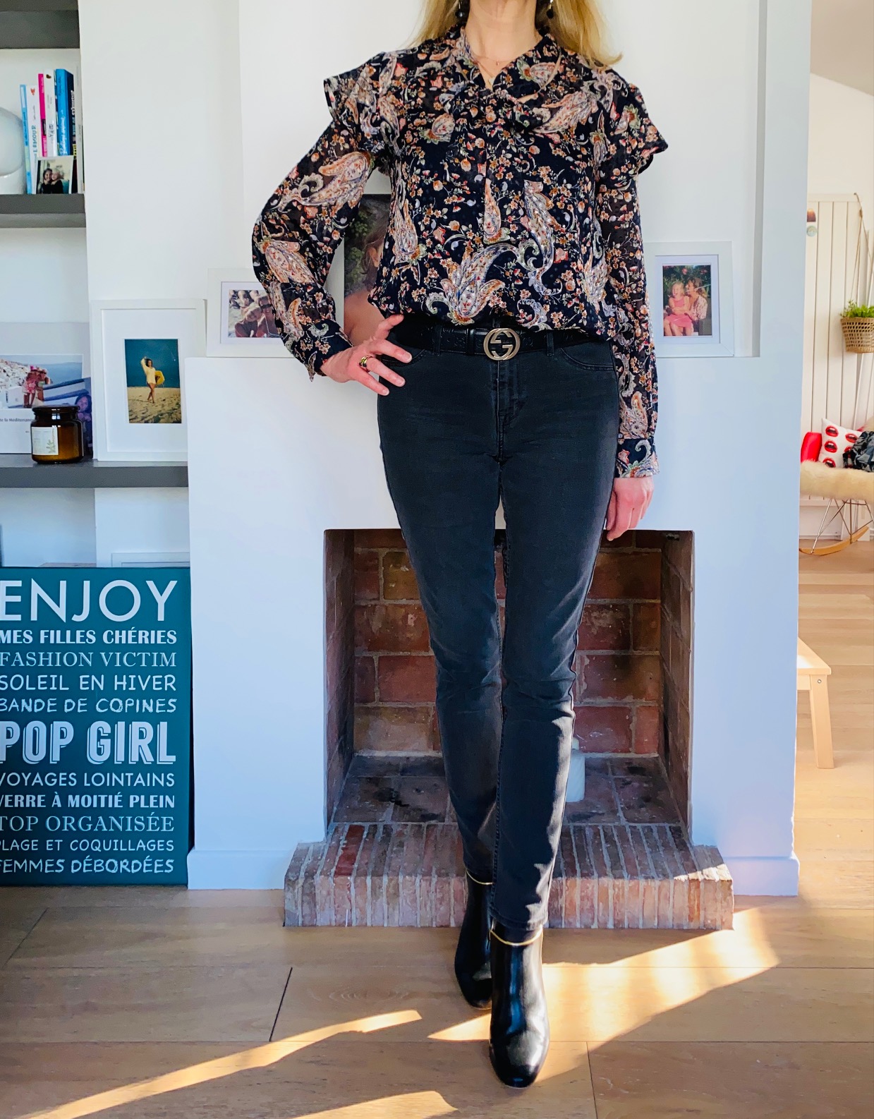 blouse à froufrous - look Femmes Débordées