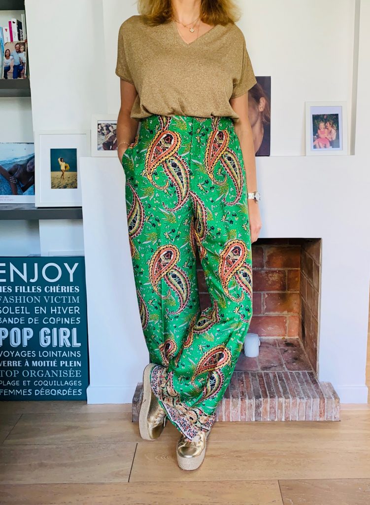 pantalon large à motif - look Femmes Débordées